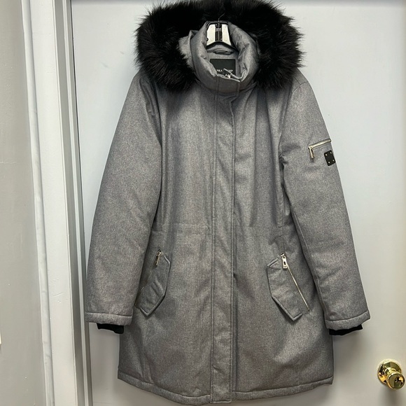 Ivanka Trump Insulated Puffer Coat with Removable Faux Fur Trimmed Hood Size XL - Picture 1 of 9